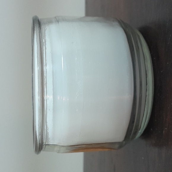 Tropical Coconut Handmade 3 wick candle - Picture 3 of 3